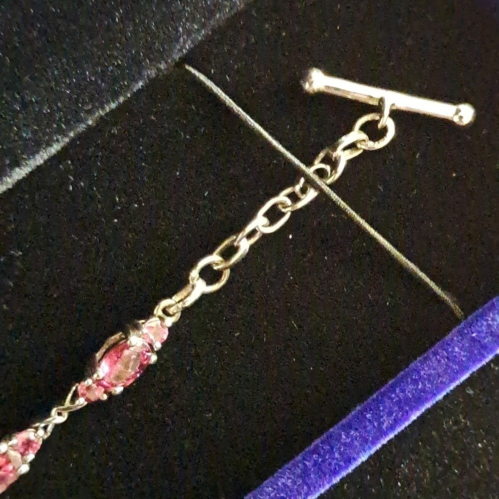 Tanzanian Wine Garnet Toggle Bracelet in 925 Sterling Silver - Picture 4 of 8